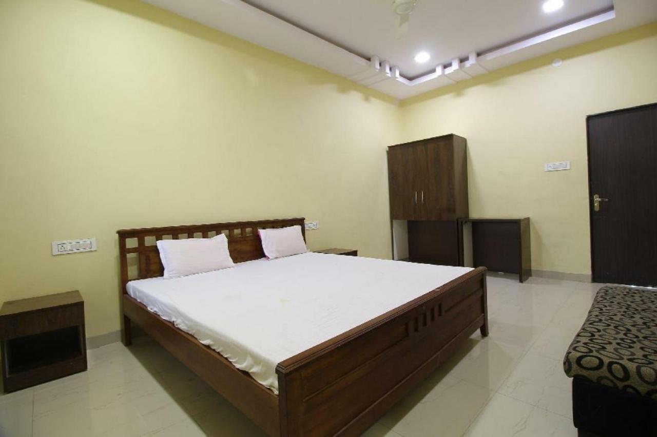 Hotel Prakrathi Residency بنغالور المظهر الخارجي الصورة