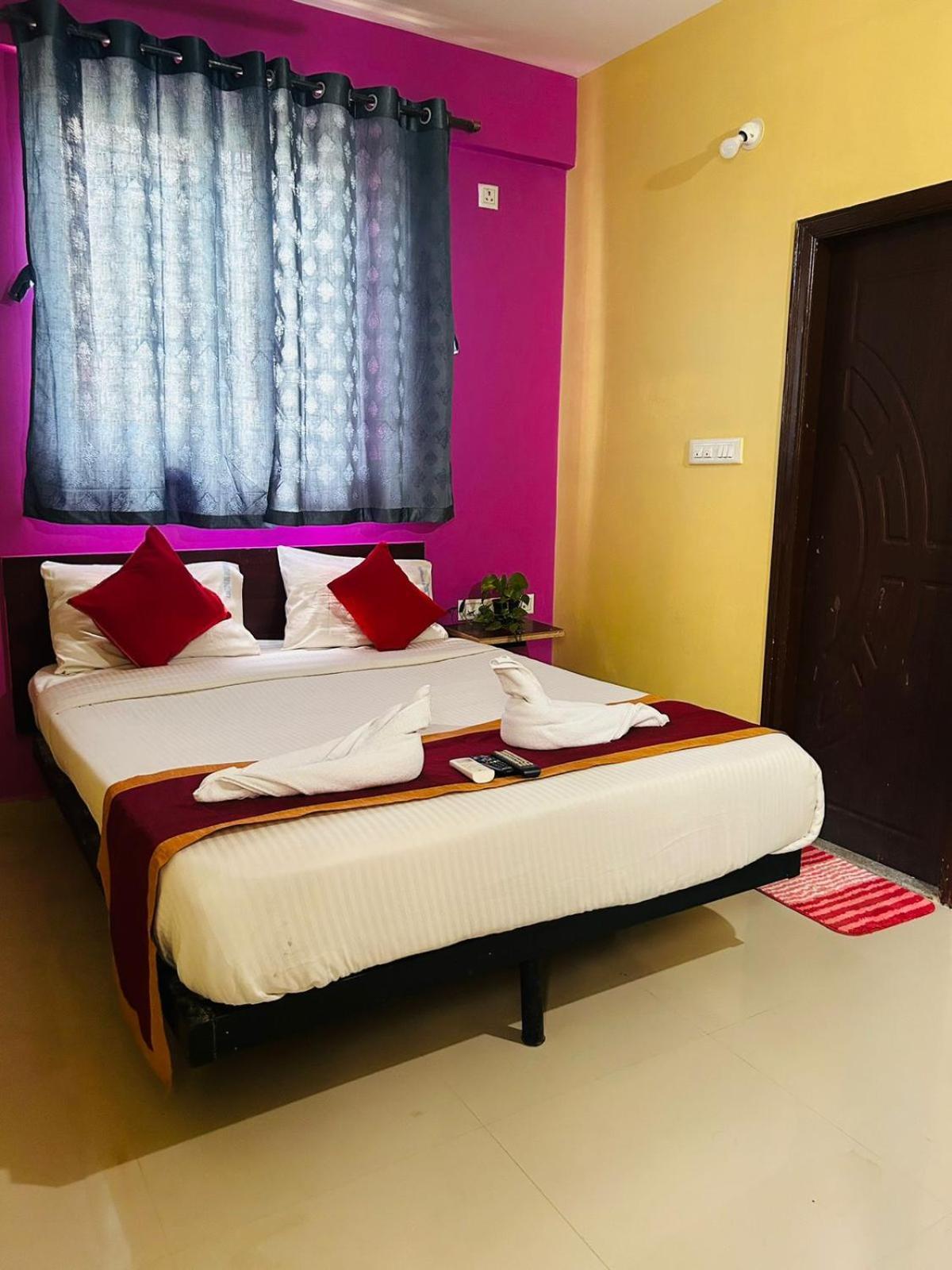 Hotel Prakrathi Residency بنغالور المظهر الخارجي الصورة