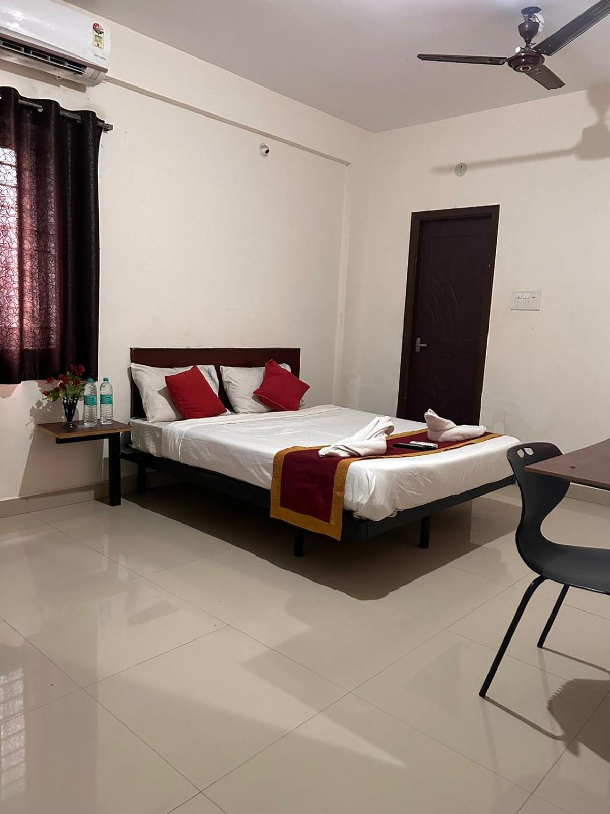 Hotel Prakrathi Residency بنغالور المظهر الخارجي الصورة